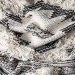 NuLOOM Savannah Moroccan Tasseled Wool Area Rug 12 NuLOOM Savannah Moroccan Tasseled Wool Area Rug -Finest Home Decoration GUEST 00565caf c1a4 47ed b31a 320365445eca