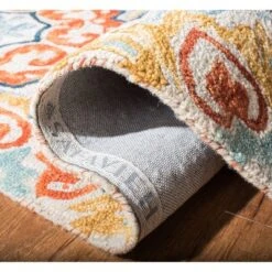 Gloria Medallion Tufted Accent Rug - Safavieh -Finest Home Decoration GUEST 0ce1be9a fc1e 4e42 9967 402d474cc797