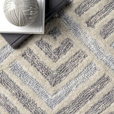 NuLOOM Taytum Handmade Wool Diamond Trellis Area Rug 7 NuLOOM Taytum Handmade Wool Diamond Trellis Area Rug - Image 5