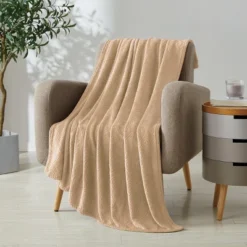 Kate Aurora Ultra Soft & Plush Modern Ogee Fleece Throw Blanket Covers - 50 In. W X 60 In. L -Finest Home Decoration GUEST 1df1f73b 008a 4d6b 83a4 f3a10f3f2784