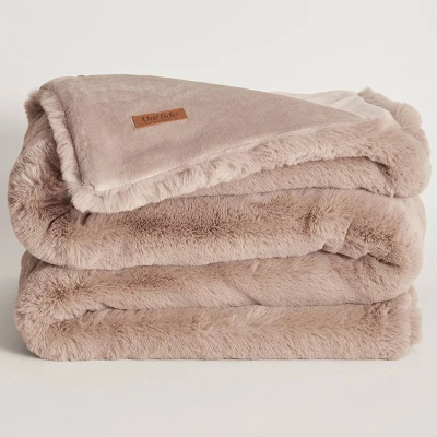 60"x80" Oversized Marshmallow Throw Blanket - UnHide 8 60"x80" Oversized Marshmallow Throw Blanket - UnHide - Image 6