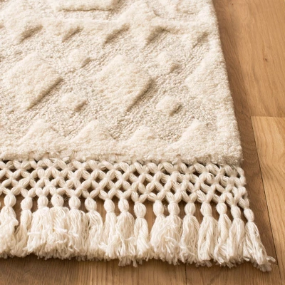 Darleen Rug Ivory - Safavieh 4 Darleen Rug Ivory - Safavieh - Image 2