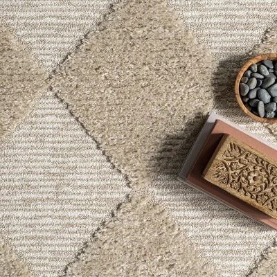 NuLOOM Marissa High/Low Diamond Tassel Area Rug 7 NuLOOM Marissa High/Low Diamond Tassel Area Rug - Image 5