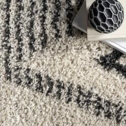 NuLOOM Cassia Moroccan Diamond Shaggy Tassel Area Rug -Finest Home Decoration GUEST 65561813 e609 4ead b4e9 9a57a7c9fce6