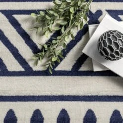 NuLOOM Cecilia Geometric Bands Area Rug -Finest Home Decoration GUEST 85925436 e62c 4176 883c 38a57dc7a2dd