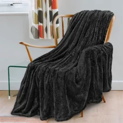 PAVILIA Soft Waffle Blanket Throw For Sofa Bed, Lightweight Plush Warm Blanket For Couch -Finest Home Decoration GUEST 923a2cab 2263 4d9c 960c efe7d07cf87f