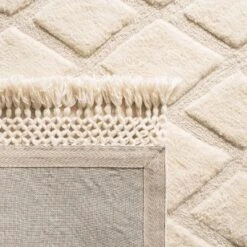 Darleen Rug Ivory - Safavieh 15 Darleen Rug Ivory - Safavieh -Finest Home Decoration GUEST 9cc4799d 3f98 4ae2 8d29 016a33e8505d