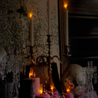 Northlight LED Lighted Regal Romance Candleabra Christmas Canvas Wall Art 15.75" X 12" 4 Northlight LED Lighted Regal Romance Candleabra Christmas Canvas Wall Art 15.75" X 12" - Image 2