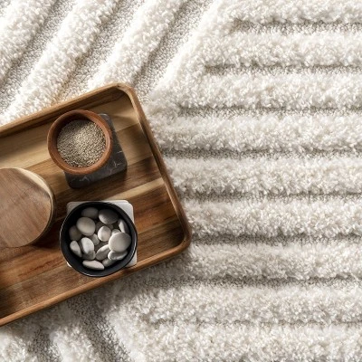 NuLOOM Risette Geometric Shag Tassel Area Rug 7 NuLOOM Risette Geometric Shag Tassel Area Rug - Image 5