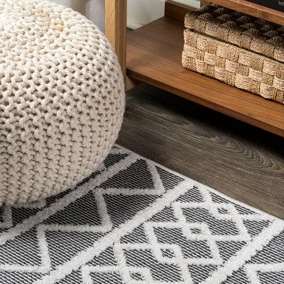Aylan High-Low Pile Knotted Trellis Geometric Indoor/Outdoor Area Rug - JONATHAN Y 5 Aylan High-Low Pile Knotted Trellis Geometric Indoor/Outdoor Area Rug - JONATHAN Y - Image 3