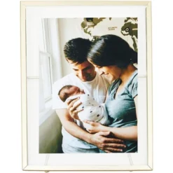 Juvale 8 Pack Gold 5x7 Floating Picture Frames For Tabletop, Pressed Flowers, Home Decor -Finest Home Decoration GUEST ecb9ad16 1f97 4a1f 931a e3491171906e