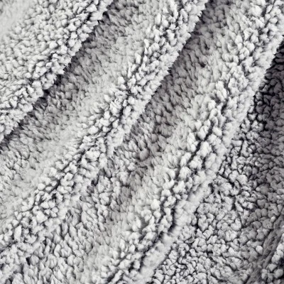 50"x60" Faux Shearling With Tassel And Fringe Throw Blanket - Lush Décor 6 50"x60" Faux Shearling With Tassel And Fringe Throw Blanket - Lush Décor - Image 4