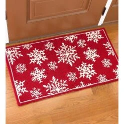 Plow & Hearth - Snowflakes Holiday Hooked Indoor / Outdoor Accent Rug